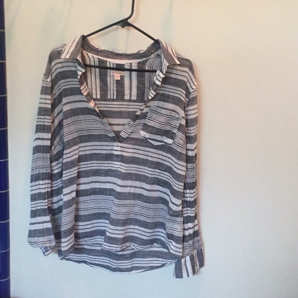 Long sleeve button up